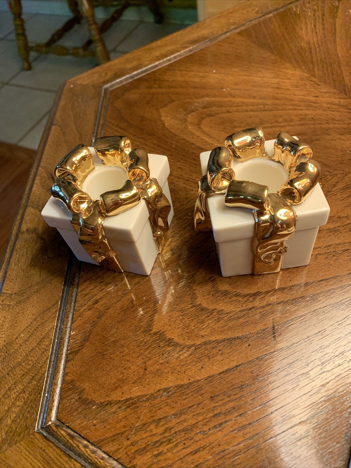 Vintage 2000 “the Lenox Gold Club Candleholders